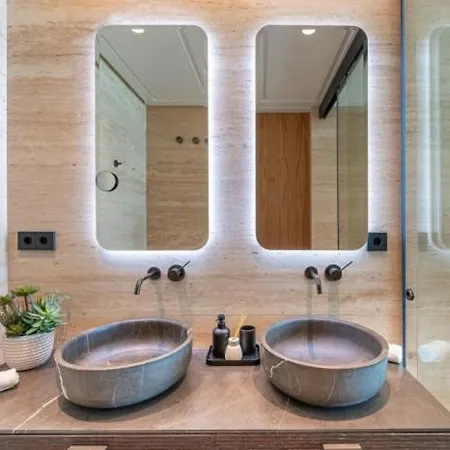 Διαμέρισμα Luxury Front Line Ikkil Bay *