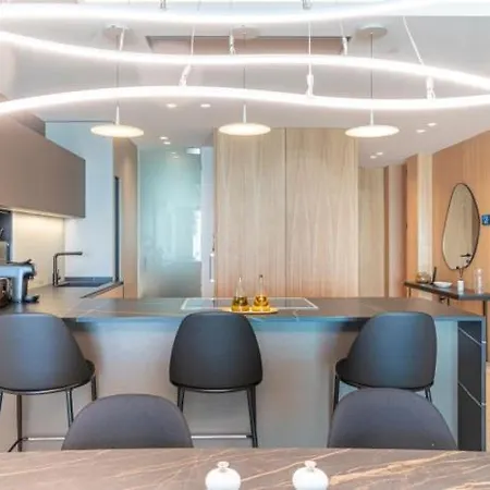 Luxury Front Line Ikkil Bay * Εστεπόνα