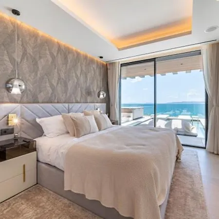 Luxury Front Line Ikkil Bay Διαμέρισμα
