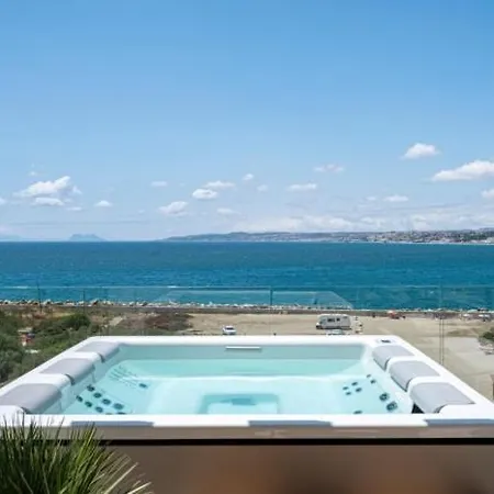 Luxury Front Line Ikkil Bay Διαμέρισμα Εστεπόνα