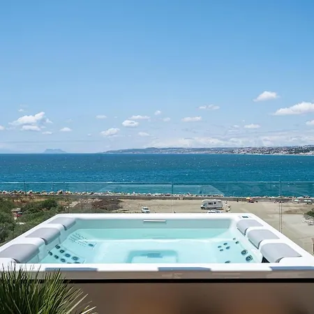Luxury Front Line Ikkil Bay Apartment