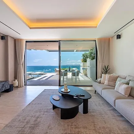 Luxury Front Line Ikkil Bay Apartment *