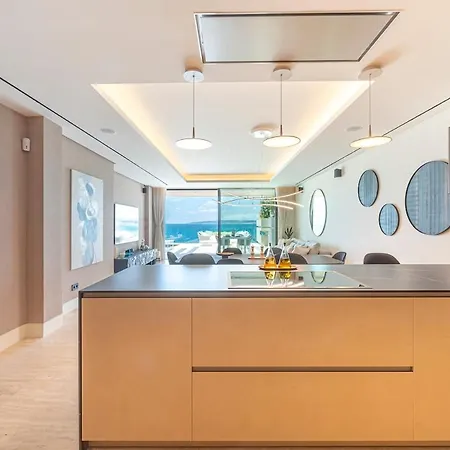Luxury Front Line Ikkil Bay Apartment *