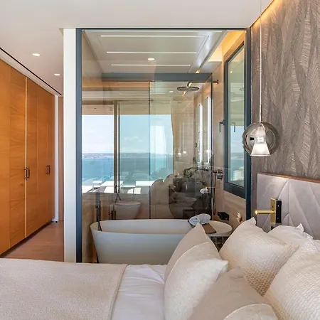 Apartment Luxury Front Line Ikkil Bay *