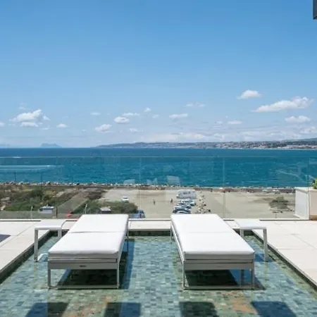 Luxury Front Line Ikkil Bay Lejlighed